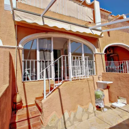 Margarida - In Peaceful Surroundings In Benitachell