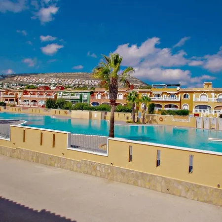 Margarida - In Peaceful Surroundings In Benitachell